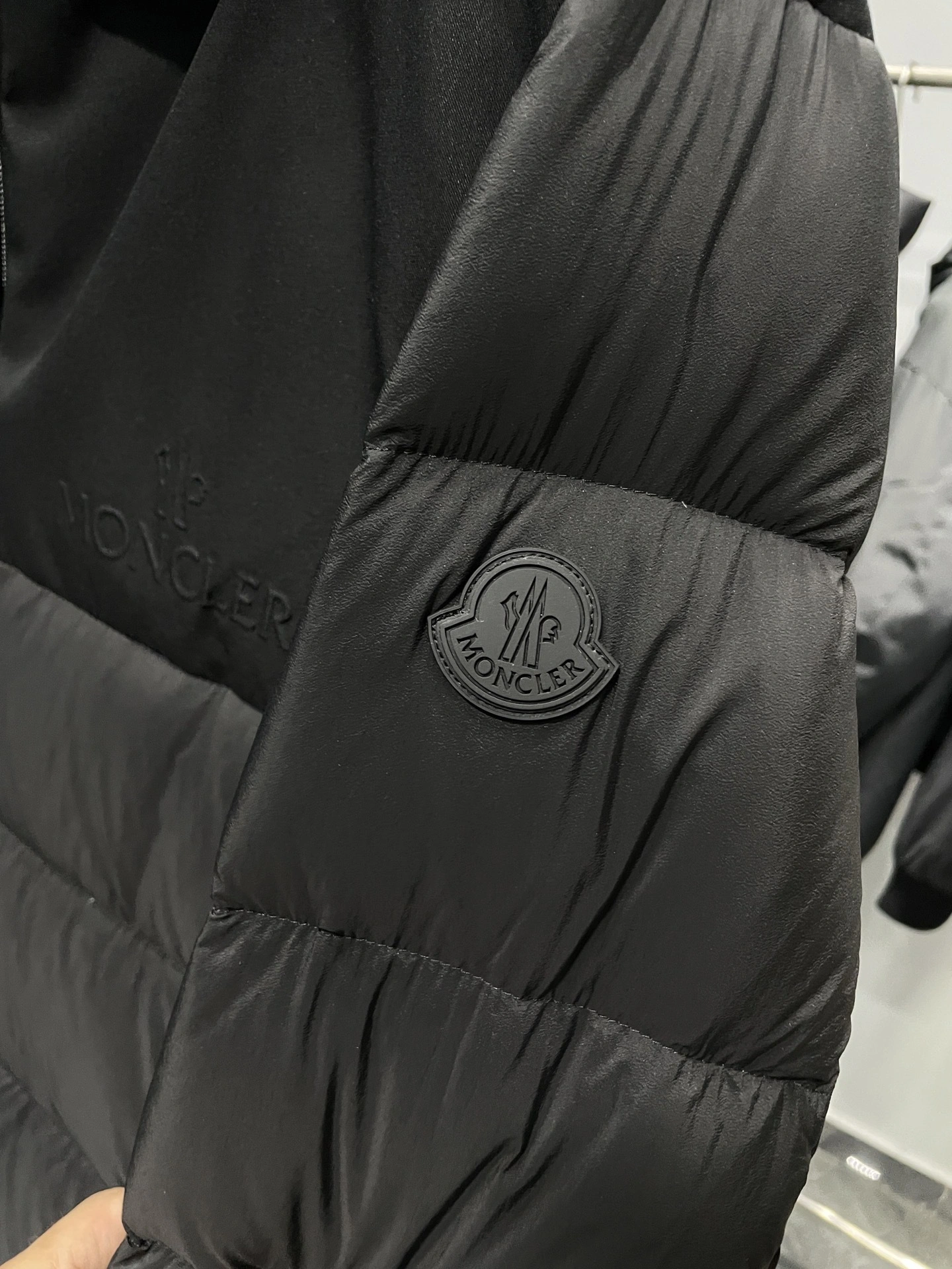 wg.luxury-- 7o9385r Down jacket nylon 2colour item: E-F000J1309-2